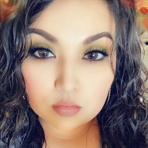 Meet your Posher, Akeime